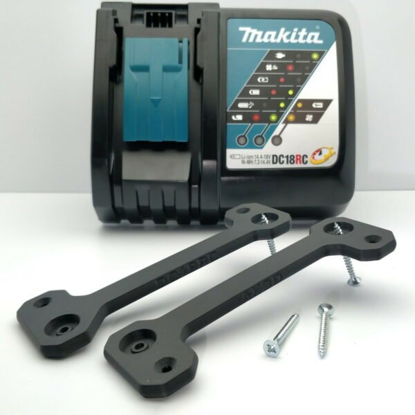 Makita DC18RC Wall Mount