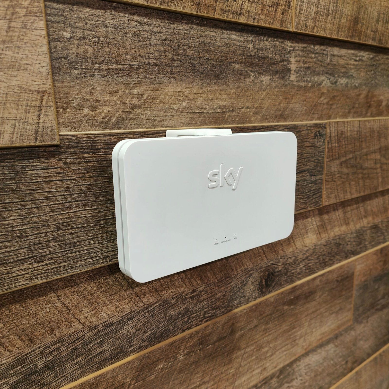 Wall Mount for Sky Q Wireless Booster SE210 - Image 2